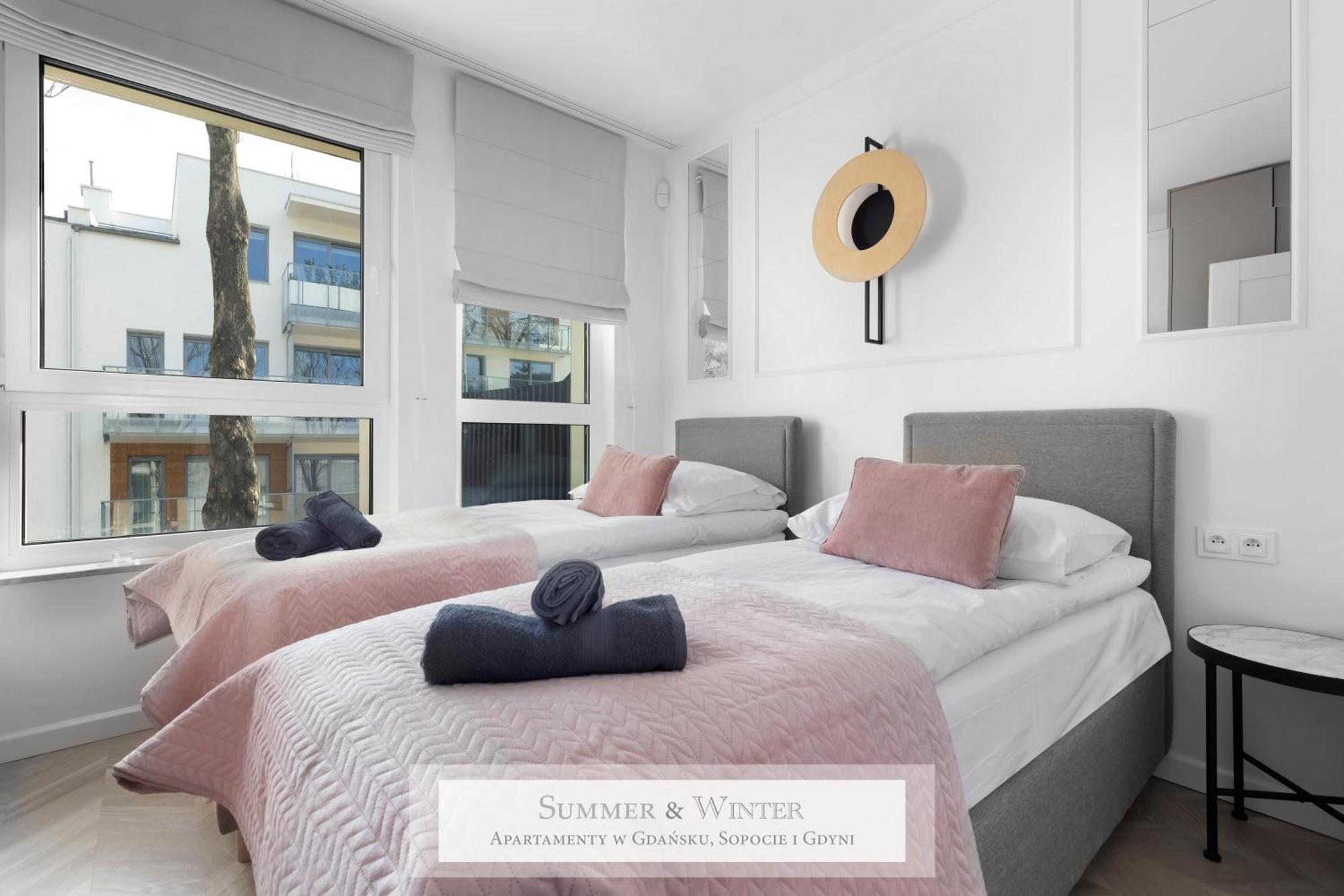 4 Stars, New Luxury Butterfly & Bike Apartments, Gdynia Orlowo, 15 Wyposazonych Mieszkan, Z Sypialnia, Winda I Platnym Parkingiem, Wysoki Standard Summerwinter, Blisko Molo Orlowo, Drog Rowerowych, Stadniny I Golf Park Eksteriør billede